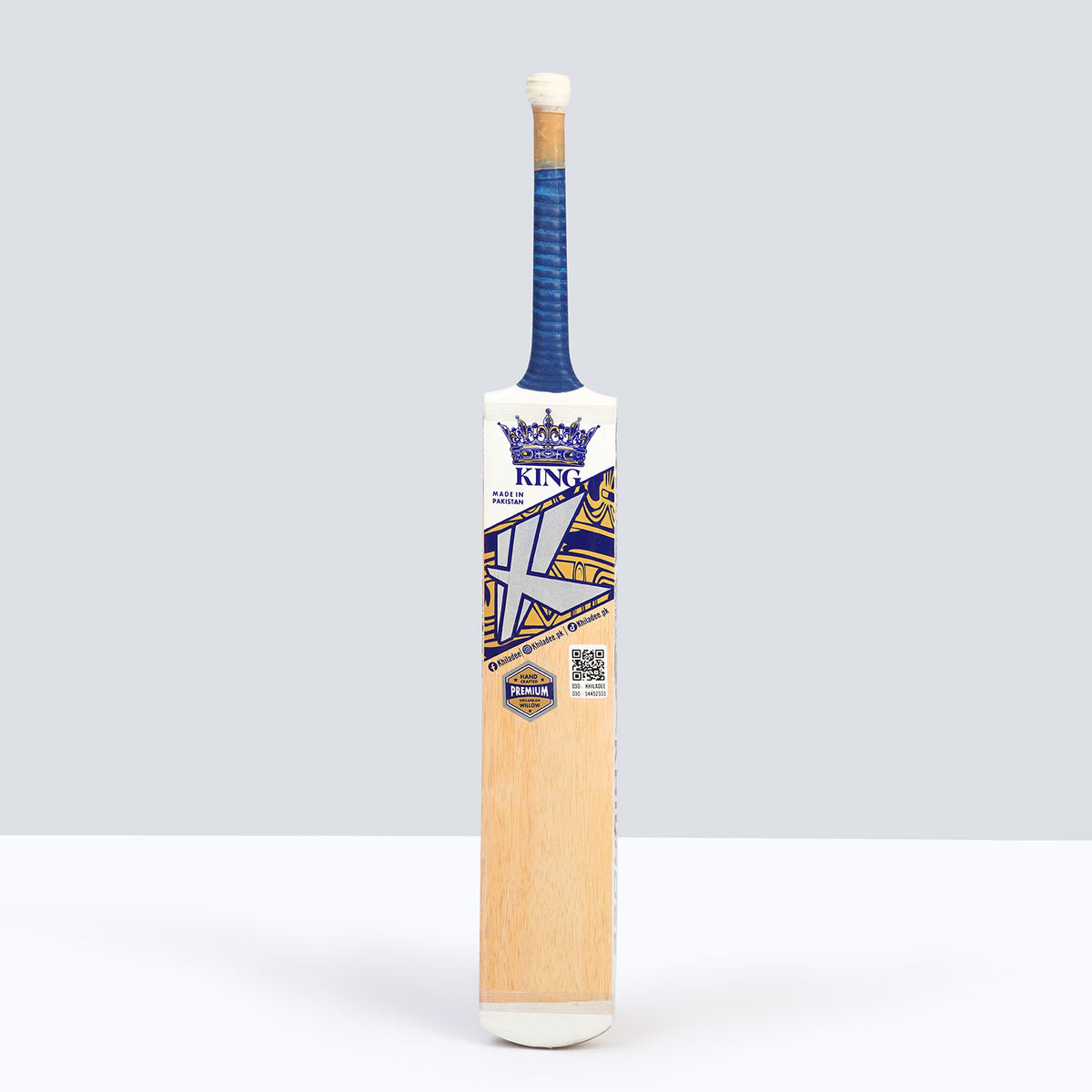 Khiladee – King Edition – Premium Coconut Bat (Blue And Gold Edition)